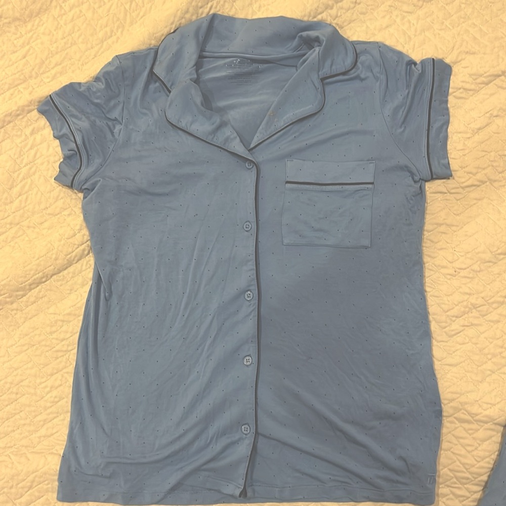 Beautiful blue Tommy John pajama set.
